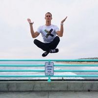 帅大叔男性头像欧美范成熟男人_WWW.TQQA.COM