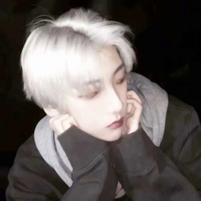 网图男真人头像_WWW.TQQA.COM