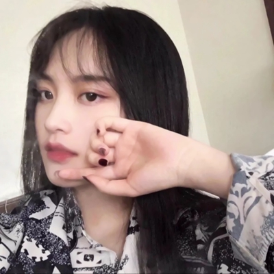 伤感网图女生头像_WWW.TQQA.COM