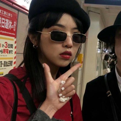 网图女生头像霸气高冷_WWW.TQQA.COM