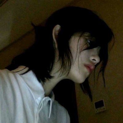 网图女生头像霸气高冷_WWW.TQQA.COM