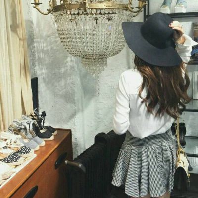 女生头像霸气超拽个性背影最新_WWW.TQQA.COM