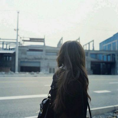 女生头像霸气超拽个性背影最新_WWW.TQQA.COM