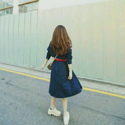 女生头像霸气超拽个性背影最新_WWW.TQQA.COM