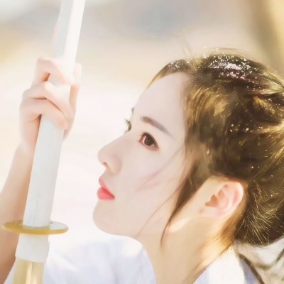 女生侧脸头像图片大全_WWW.TQQA.COM