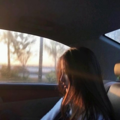 女生侧脸头像图片大全_WWW.TQQA.COM