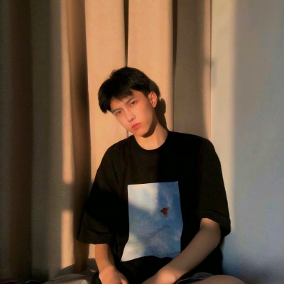 高清帅气的男生照片真实照片头像_WWW.TQQA.COM