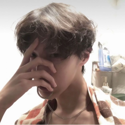 高清帅气的男生照片真实照片头像_WWW.TQQA.COM