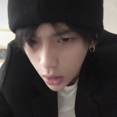 高清帅气的男生照片真实照片头像_WWW.TQQA.COM