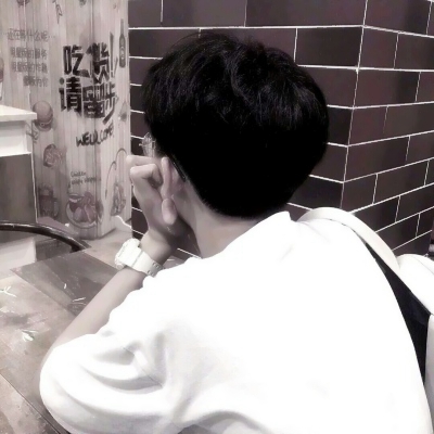 高清帅气的男生照片真实照片头像_WWW.TQQA.COM