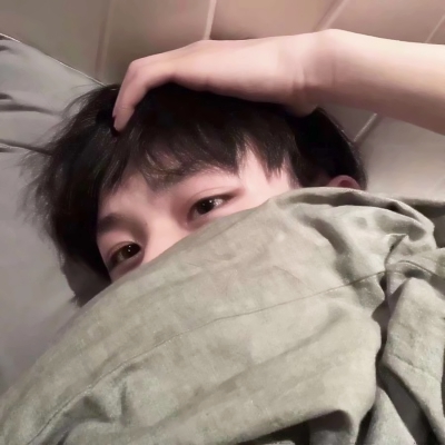 普通帅的男生照片头像_WWW.TQQA.COM