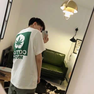 qq男闺蜜女闺蜜头像_WWW.TQQA.COM