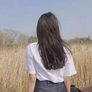 女头像霸气高冷背影_WWW.TQQA.COM