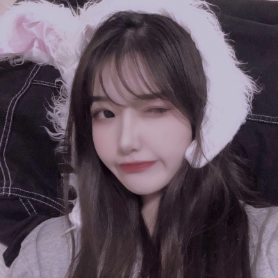 网图女生甜美头像_WWW.TQQA.COM
