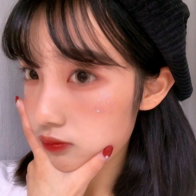 网图女生甜美头像_WWW.TQQA.COM
