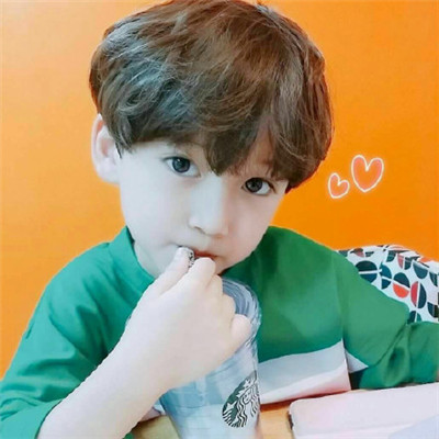 帅气可爱的小男孩头像大全_WWW.TQQA.COM