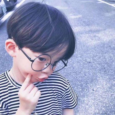 帅气可爱的小男孩头像大全_WWW.TQQA.COM