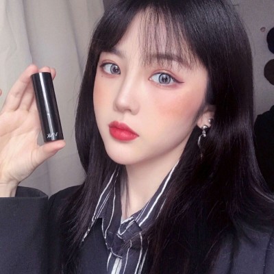 高清大图闺蜜头像12张_WWW.TQQA.COM