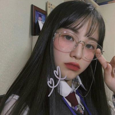 qq头像酷酷的女生霸气_WWW.TQQA.COM