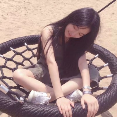 女生海边吹风图片头像_WWW.TQQA.COM