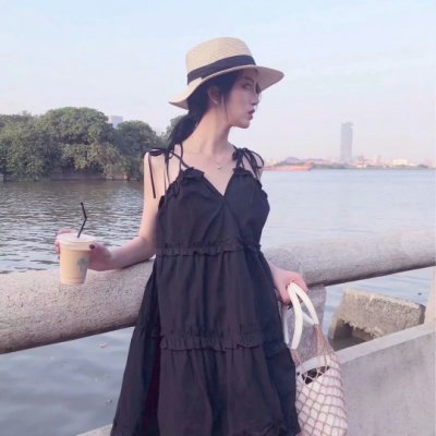 女生海边吹风图片头像_WWW.TQQA.COM