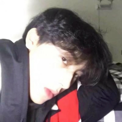 男生帅气网图头像_WWW.TQQA.COM