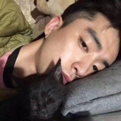 男生帅气网图头像_WWW.TQQA.COM
