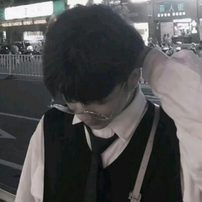 男生帅气网图头像_WWW.TQQA.COM