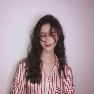 美女现实中的生活照头像_WWW.TQQA.COM