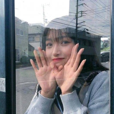 美女现实中的生活照头像_WWW.TQQA.COM