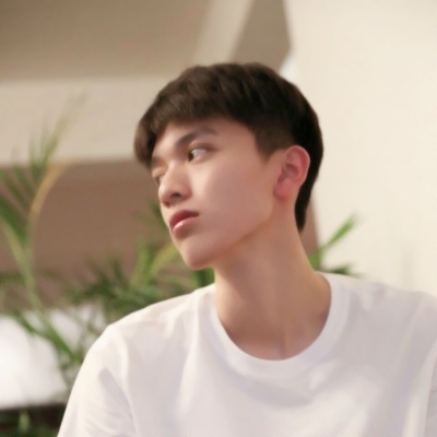 清纯头像男生图片_WWW.TQQA.COM
