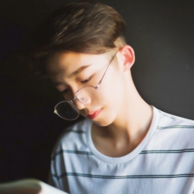 清纯头像男生图片_WWW.TQQA.COM