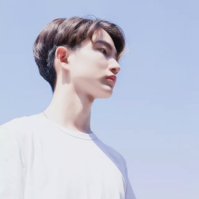清纯头像男生图片_WWW.TQQA.COM