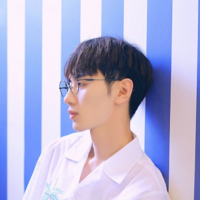 清纯头像男生图片_WWW.TQQA.COM