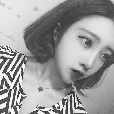 高清好看的短发女神气质头像图片_WWW.TQQA.COM