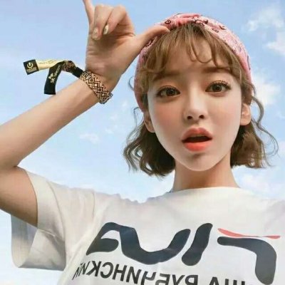 高清好看的短发女神气质头像图片_WWW.TQQA.COM