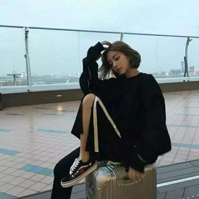 高清好看的短发女神气质头像图片_WWW.TQQA.COM