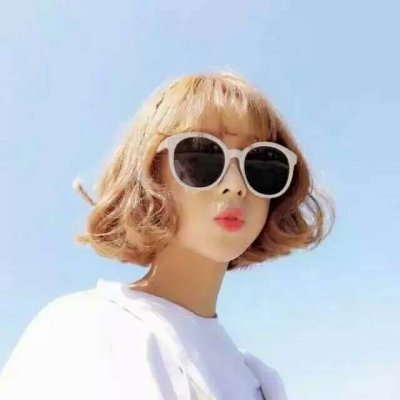 高清好看的短发女神气质头像图片_WWW.TQQA.COM
