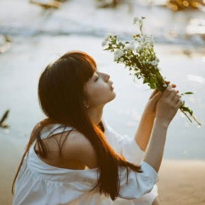 难受头像图片大全_WWW.TQQA.COM