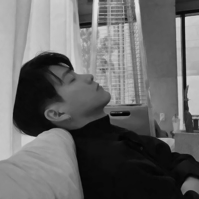 微信成熟男头像_WWW.TQQA.COM